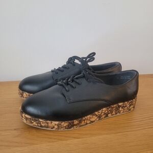 MATT & Nat Women Hall Cork Black Platform Vegan Oxford Lace Up Size 37 Loafer